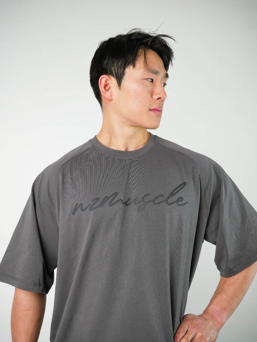 NZ Muscle Oversized Calli Tee