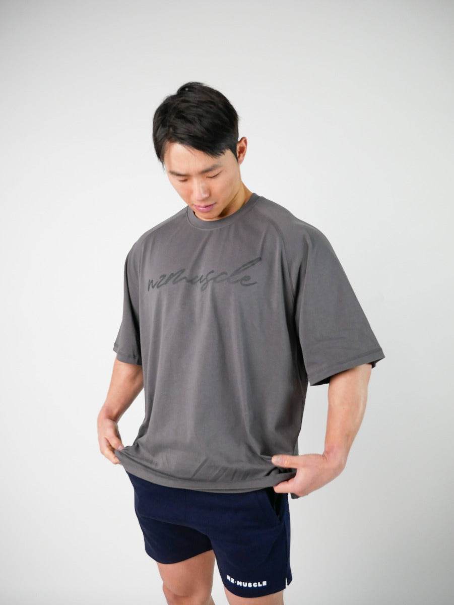 NZ Muscle Oversized Calli Tee